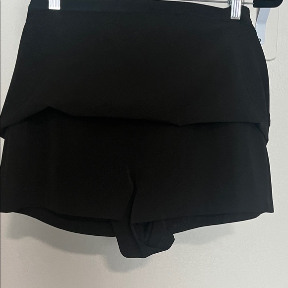 Gianni Bini Sleek Black Skirt - Picture 4 of 4